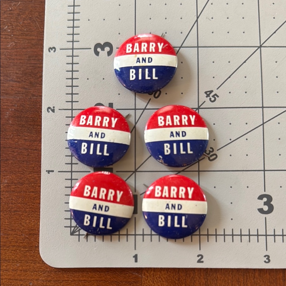 Barry and Bill 1964 U.S. Presidential election/campaign buttons (5)